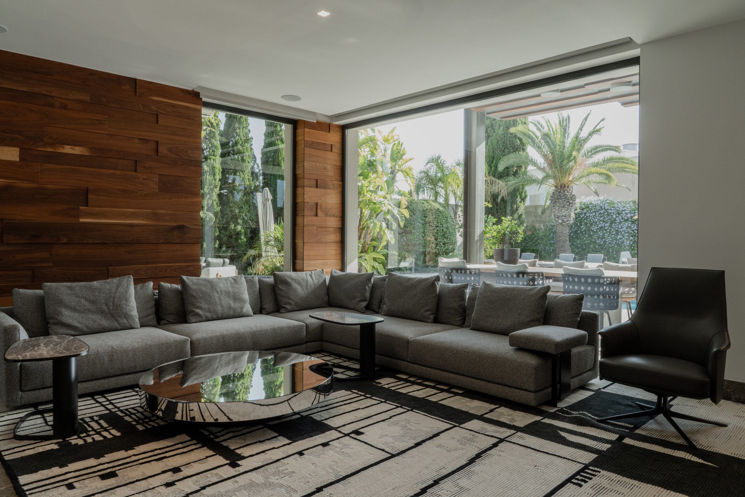 Onepercent Projects 14 East Penthouse 14